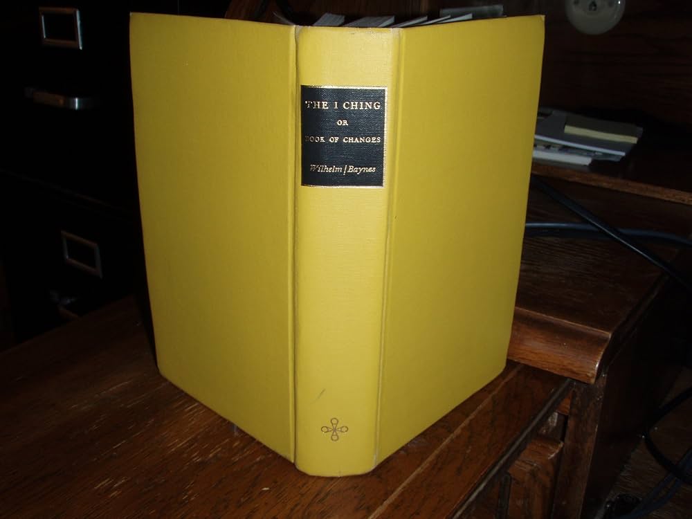 Amazon.co.jp: The I Ching or Book of Changes (Bollingen